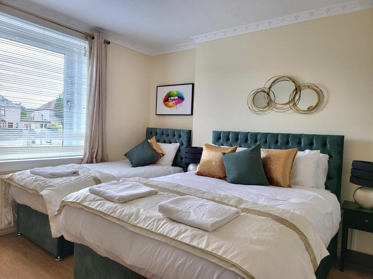 4 Bedrooms Apartment By Sensational Stay Short Lets & Serviced Accommodation Εδιμβούργο Εξωτερικό φωτογραφία
