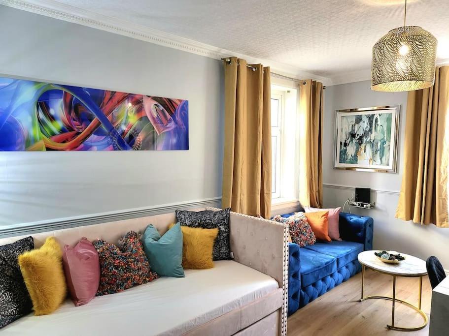 4 Bedrooms Apartment By Sensational Stay Short Lets & Serviced Accommodation Εδιμβούργο Εξωτερικό φωτογραφία