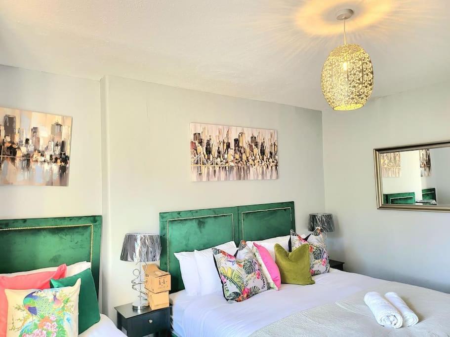 4 Bedrooms Apartment By Sensational Stay Short Lets & Serviced Accommodation Εδιμβούργο Εξωτερικό φωτογραφία